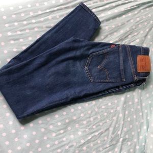 Women’s High Waisted Levi Jeans